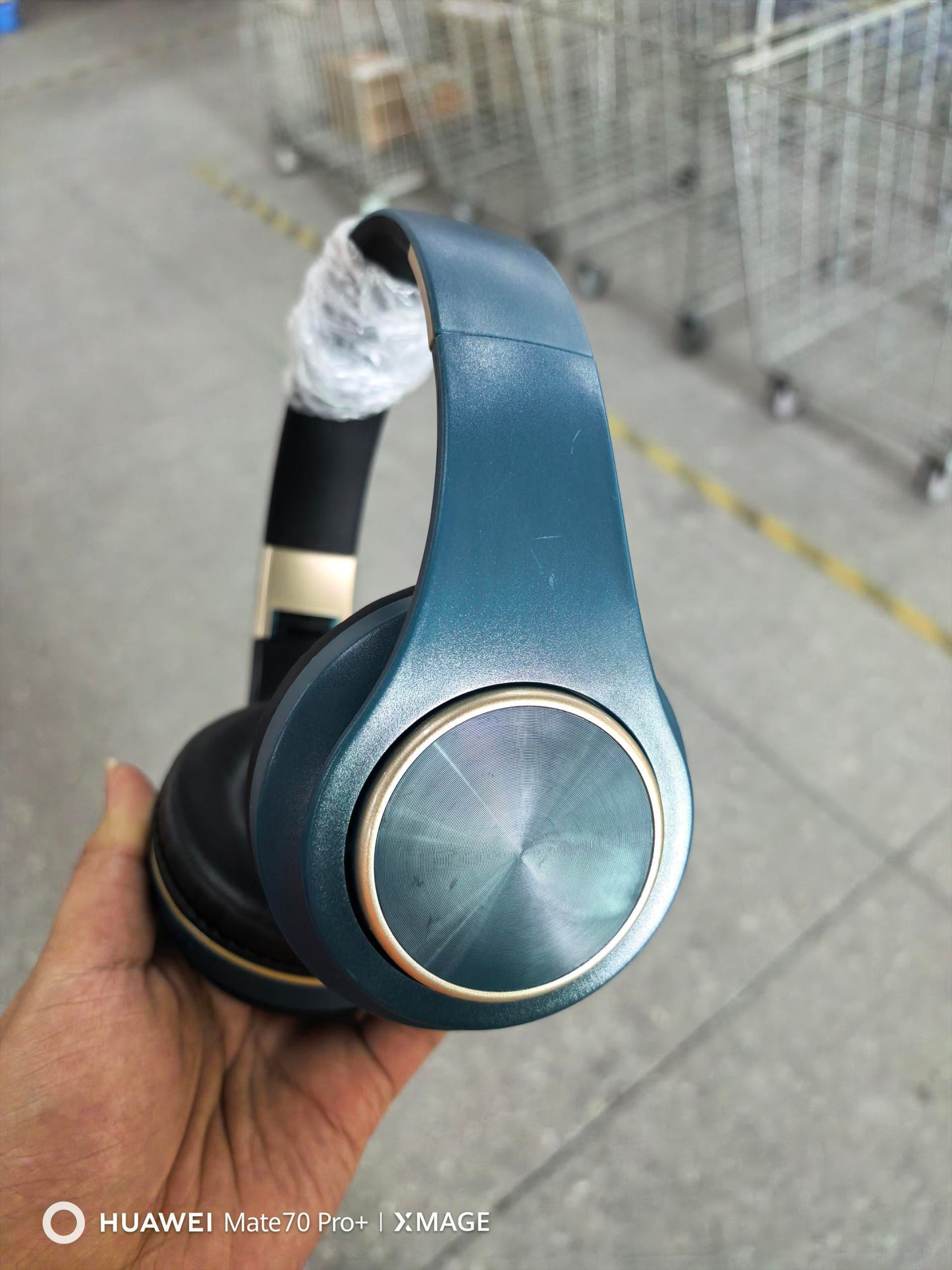 Wireless Gaming Headset ā Bluetooth + Noise Reduction + Long Battery Life
