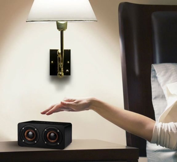 Wooden Bluetooth Speaker – Retro Design + 6W Stereo & Clock Function